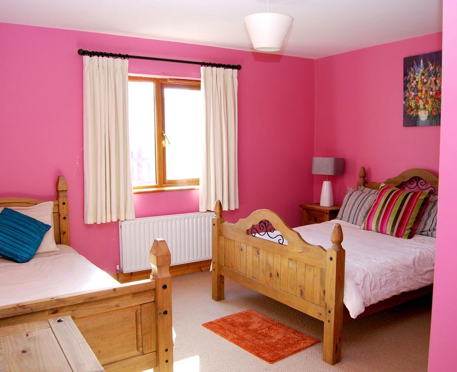 Achill Lodge Guest House Bunacurry Habitación foto